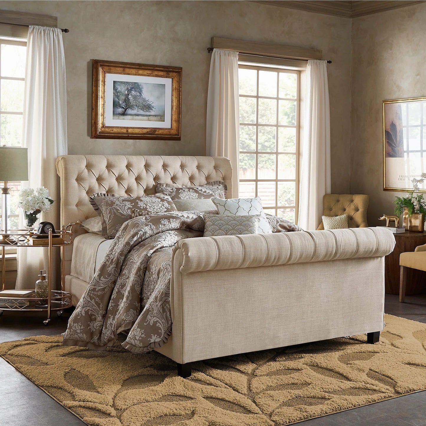 Chesterfield Sleigh Bed