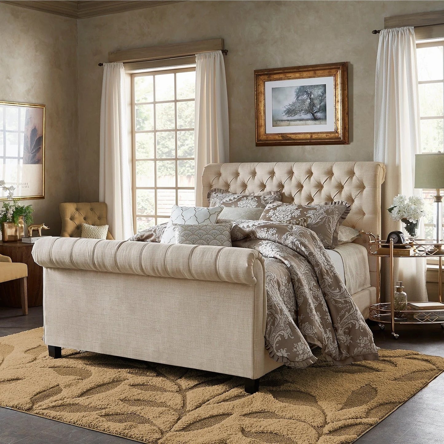 Chesterfield Sleigh Bed